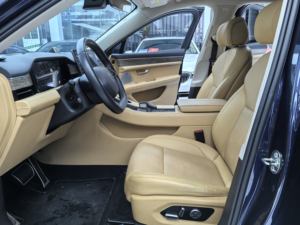 SUV électrique d'occasion à faible kilométrage, 7 airbags de sécurité, transmission automatique, caractéristiques high-tech, modèle juin <span class=keywords><strong>2022</strong></span> - Product Image 5