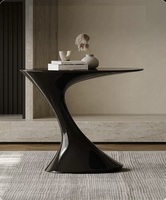 Table d'appoint élégante et rétro de luxe pour salon avec col de cygne Petites tables basses d'angle pour hôtel