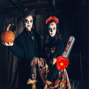Motosierra Inflable Roja de Halloween, Juguete de PVC con Diseño Plegable, Duradera y Ligera para Decoraciones Festivas y Juegos Divertidos - Product Image 4