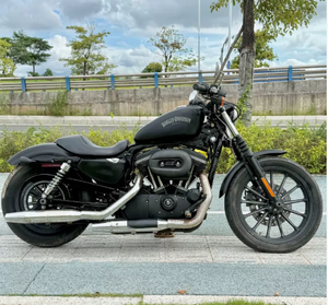 Promoción Limitada: Motocicleta <span class=keywords><strong>Harley</strong></span> Sportster Iron 883 Cruiser Clásica con Pintura Personalizada, Usada, para Viajes de Larga Distancia y Desplazamientos Urbanos - Product Image 2