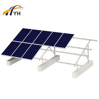 Support photovoltaïque en acier au carbone galvanisé personnalisé pour le montage au sol de projets d'énergie solaire