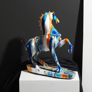 Elementi Decorativi di Lusso a Forma di Cavallo; Mobili TV Creativi e Leggeri per Soggiorno di Alta Gamma - Product Image 6