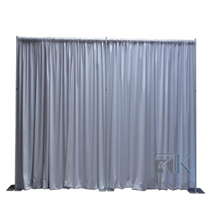 Kit de support de toile de fond robuste pour rideaux lourds avec tringle et draperie blanche - Product Image 1