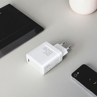 Chargeur mural USB Type-C PD GaN 65W Shenzhen Lvxiangyuan, adaptateur de voyage à charge rapide, prise EU, certifié CE RoHS ERP REACH