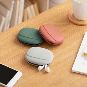 Boîte de rangement en silicone pour écouteurs et câbles de données, mini boîte à clés, mini sac de rangement pour rouge à lèvres, vert, gris clair, rouge - Product Image 1