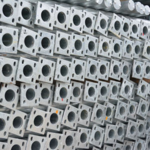 Barrière en acier de haute qualité pour la protection des autoroutes et des voies ferrées, panneaux de clôture de sécurité galvanisés durables pour la sécurité routière - Product Image 1