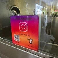 Etiqueta NFC RFID de PVC con Código QR para Tarjetas de Visita, Personalizable, Resistente al Agua, 13.56MHz, con Ventana para Reseñas de Google, en Oferta