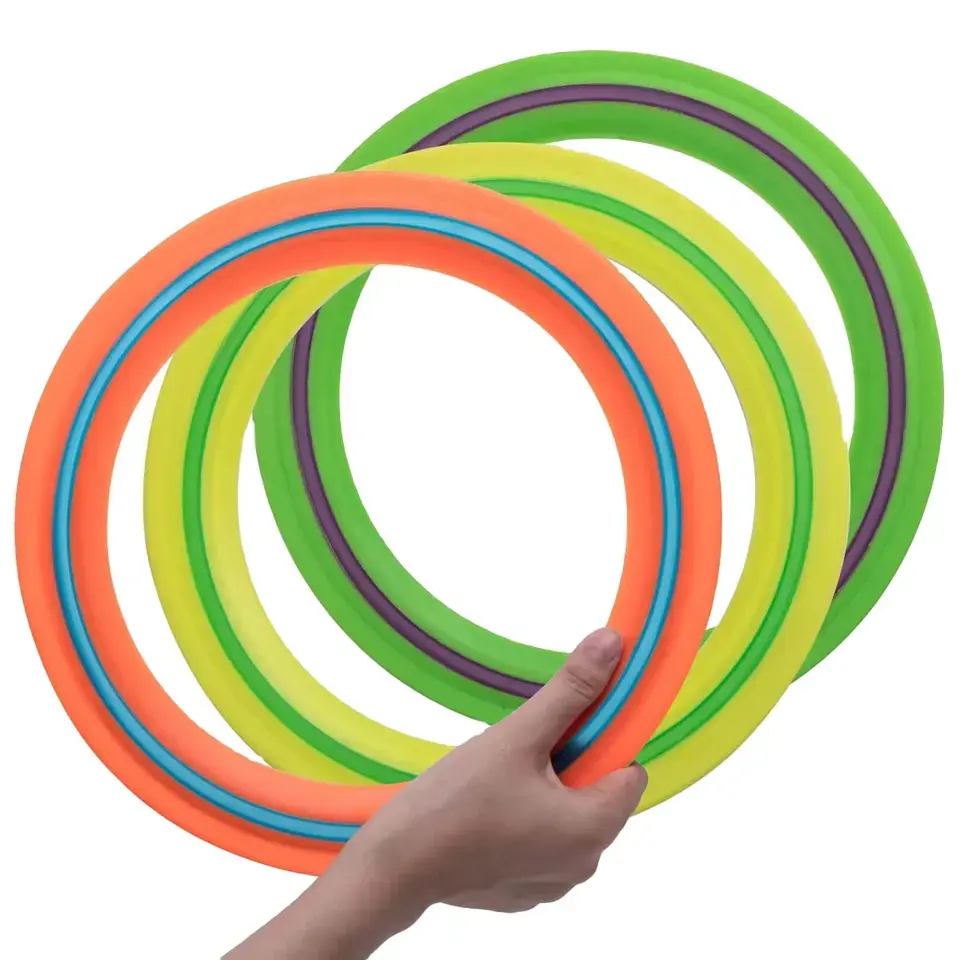 Frisbeed lanzar y atrapar anillos voladores juguete de alta calidad colorido suave antideslizante silicona para niños PE Opp bolsa juguete inflable