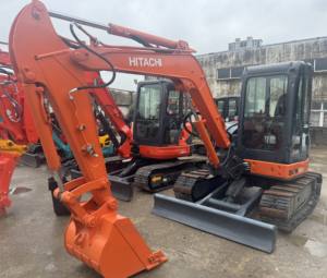 Excavatrice de petite taille HITACHI ZX50U-3 d'occasion, 5 tonnes, faible nombre d'heures de travail, haute qualité, exportable, matériel de construction - Product Image 3