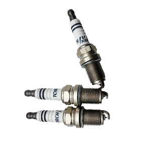 <span class=keywords><strong>Bougie</strong></span> <span class=keywords><strong>bougie</strong></span> d'allumage de <span class=keywords><strong>moto</strong></span> de pièces d'auto de <span class=keywords><strong>haute</strong></span> <span class=keywords><strong>performance</strong></span> en gros - Product Image 3