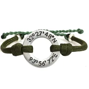 2023Stainless Steel Personalized Longitude Latitude Bracelet Engraved Washer Charm Circle Boyfriend Couple Matching Bracelet Set