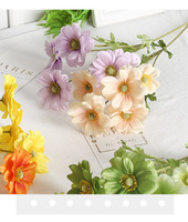 Bunga Daisy Plastik Buatan Tangan dengan Tangkai, Realistis, Tahan Air, Semprotan Bunga Klasik untuk Dekorasi Rumah, Pernikahan, Natal