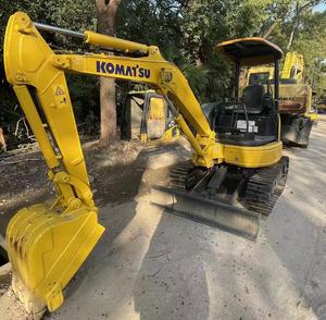Mini-excavatrice Komatsu Pc30 Mr avec godet de terrassement d'une capacité de 0,12 m³, poids en ordre de marche de 3 tonnes, équipement de construction d'occasion - Product Image 4