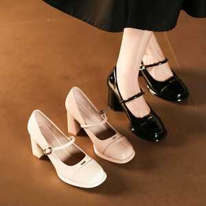 Zapatos Mary Jane de Tacón Cuadrado de Charol con Punta Redonda y Correa Única, Elegantes y a la Moda para Bodas y Fiestas - Product Image 1
