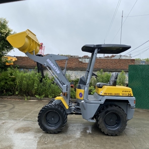 Komatsu WA30中古ローダー良好加工状態 - Product Image 1