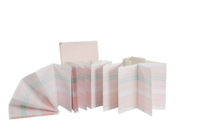 Chất lượng cao phong cách Trung Quốc Nhà máy cung cấp <span class=keywords><strong>ECG</strong></span> nhiệt giấy cuộn bệnh viện <span class=keywords><strong>ECG</strong></span> giấy cho <span class=keywords><strong>ECG</strong></span> ekg màn hình với giá bán buôn - Product Image 2