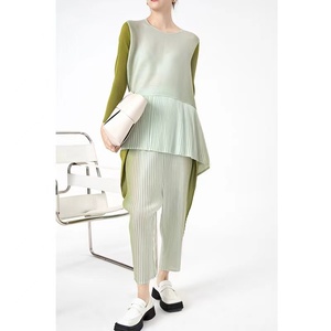 Conjunto de dos piezas plisado para <span class=keywords><strong>mujer</strong></span>, camisa informal, pantalones de pierna ancha y cintura alta, traje elegante de <span class=keywords><strong>oficina</strong></span>, <span class=keywords><strong>2022</strong></span> - Product Image 2