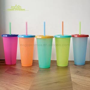 2023 2024 son en popüler hazır gemi plastik 24 oz sihirli kullanımlık kahve değişen renk parti bardağı tumbler - Product Image 1
