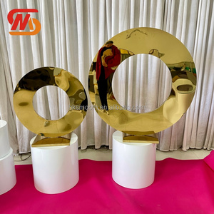 Centre de table de luxe SMOOTH Factory, support à fleurs circulaire en acier inoxydable doré brillant pour décoration de mariage - Product Image 1