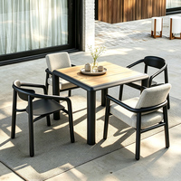 Table et chaises de jardin décontractées haut de gamme pour patio de villa, mobilier d'extérieur