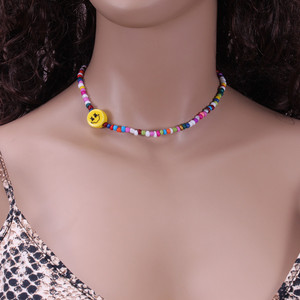 Collar corto bohemio con cuentas de colores y cara sonriente de dibujos animados, joyería para fiestas - Product Image 2
