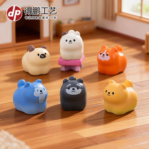 Figuras de resina de animales pequeños y lindos, adornos decorativos de escritorio para exhibición en el hogar, oficina o escritorio. - Product Image 4