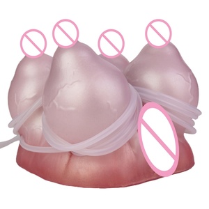 Geeba จิ๋มปลอมสำหรับผู้ชายมีสี่หน้าอกพร้อมฟังก์ชั่นป้อนนม - Product Image 1