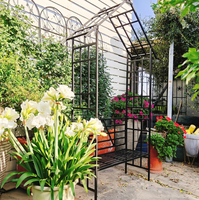 Arche de jardin en métal en gros avec banc, treillis en forme de maison pour plantes grimpantes, taille personnalisée pour commande en gros