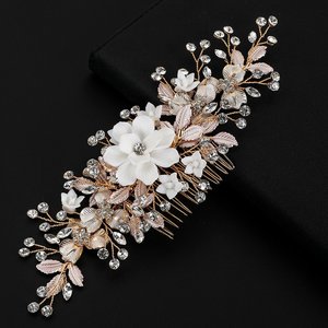 Coiffe de mariée artisanale en or rose avec fleurs, peigne à cheveux floral blanc romantique, bijoux de fête de <span class=keywords><strong>mariage</strong></span> pour femmes, accessoires capillaires - Product Image 4
