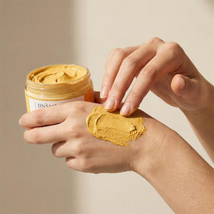 Mascarilla de Arcilla con Cúrcuma y Vitamina C 120g, Limpieza Profunda, Antioxidante, Iluminadora, Calmante, Reparadora, Control de Grasa, Minimiza Poros, Sin Perfume - Product Image 1