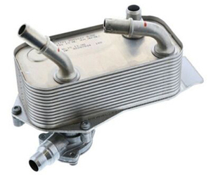 Refroidisseur d'huile moteur de haute qualité 113117021 pour <span class=keywords><strong>AUDI</strong></span> <span class=keywords><strong>A3</strong></span> Cabriolet 2013.10-2014.05 1.4 <span class=keywords><strong>TFSI</strong></span> (103KW, 140PS) - Product Image 4