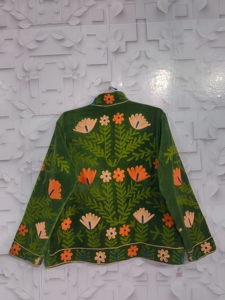 Chaqueta de Algodón Acolchada de Terciopelo Verde, Hermosamente Hecha a Mano, con Bordado, Ecológica y Transpirable, Diseño Invernal - Product Image 6