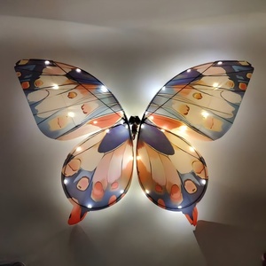 Drone a Forma di Farfalla RC per Matrimoni con Ali Realistiche e Effetti Luminosi LED, Drone Bionico Volante per Eventi - Product Image 6