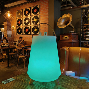 Toptan Özel LED Işıklı Su Geçirmez Şarj Edilebilir Plastik Buz Kovası RGB Renk Değiştiren Parti Şarap Bira Soğutucu Kovası - Product Image 5