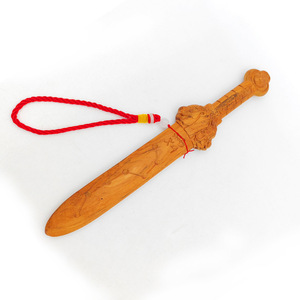 Espadas de madera de durazno al por mayor, espada de jujube tallada a mano con diseño de rayo, colgante para adultos, llavero, precio favorable - Product Image 3