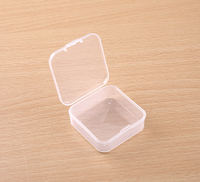 Boîte de rangement en plastique transparente, petite boîte carrée de stockage pour bijoux perles accessoires équipement de pêche bouchons d'oreille