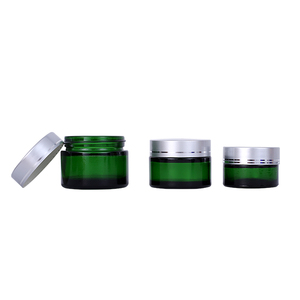 Tarros de Crema Cosmética de Vidrio Verde de 50g 100g con Logotipo Personalizado, Tapa Negra, Impresión Serigráfica para Crema Facial y Cuidado de la Piel - Product Image 5