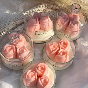 Vela Aromática de Cera de Soya con Aroma a Peonía, Hecha a Mano por LANJO, en Campana de Cristal Dorada, Vela Floral de Aromaterapia, Decoración para el Hogar, Día de San Valentín - Product Image 1