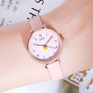 Reloj de Mujer con Esfera Floral, Diseño Único, Resistente al Agua, Cuarzo, Moderno - Product Image 3