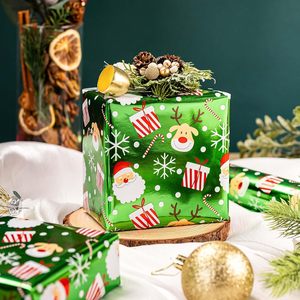 Papel de Regalo Navideño con Diseño de Renos, Puntos Verdes y Bastones de Caramelo, 17 Pulgadas x 32.8 Pies, para Manualidades y Regalos - Product Image 6