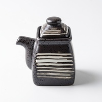 Pot à sauce soja en céramique noire japonaise robuste de 250 ml (8,5 oz) pour restaurant, bar, sushi, vinaigre, huile de sésame
