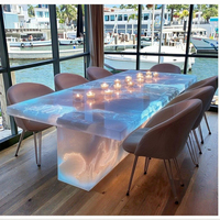 Moderner Luxus-Esstisch mit Leuchtendem Jade-Finish Rechteckiges Weißes Jade-Rosa Marmor-Design Hochwertige Restaurant-Möbel