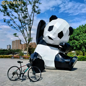 庭の景観のための屋外の幾何学的なパンダ彫刻グラスファイバー彫刻ガラスの幾何学的な動物の彫刻 - Product Image 3