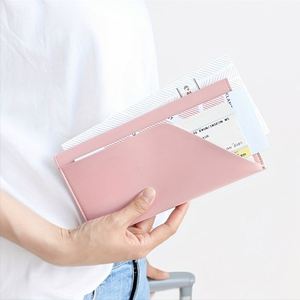 Funda Minimalista para Pasaporte de Cuero PU, Cartera Moderna para Documentos de Viaje, para Pasaporte, Tarjeta de Embarque y Boleto - Product Image 2