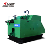 Machine automatique de fabrication de rivets solides / semi-tubulaires