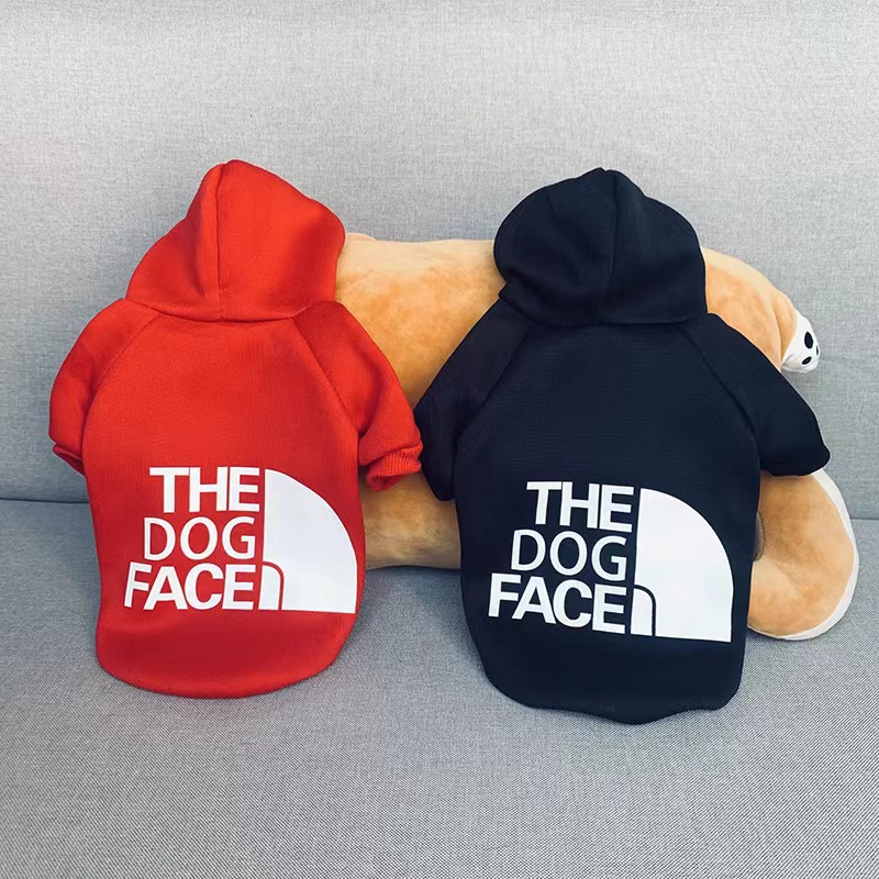 Amazon Hot Selling Dog Clothes Multi-Size Pet Hoodies Luxury Winter Warm Apparel For Dog