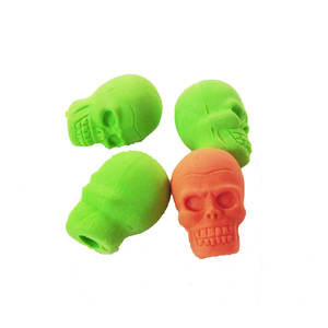 Venta al por mayor de material TPR Borrador de tinta de calavera de Halloween para regalos - Product Image 1