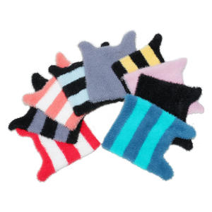 Gorro de calavera de punto con orejas de gato divertido de invierno personalizado de alta calidad gorro peludo de invierno <span class=keywords><strong>gorros</strong></span> de punto cálido Mohair Y2k gorro de moda - Product Image 2