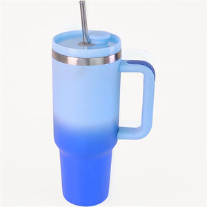 Vasos Térmicos de Acero Inoxidable con Tapa Magnética y Pajitas Retráctiles Automáticas de 20oz-40oz para Auto, Botella para Bebidas Calientes y Frías - Product Image 1