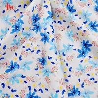 Rouleau de tissu en coton taffetas 100% biologique, doux, respirant, tissé, à faible MOQ, imprimé numériquement à motifs floraux, pour vêtements de mode